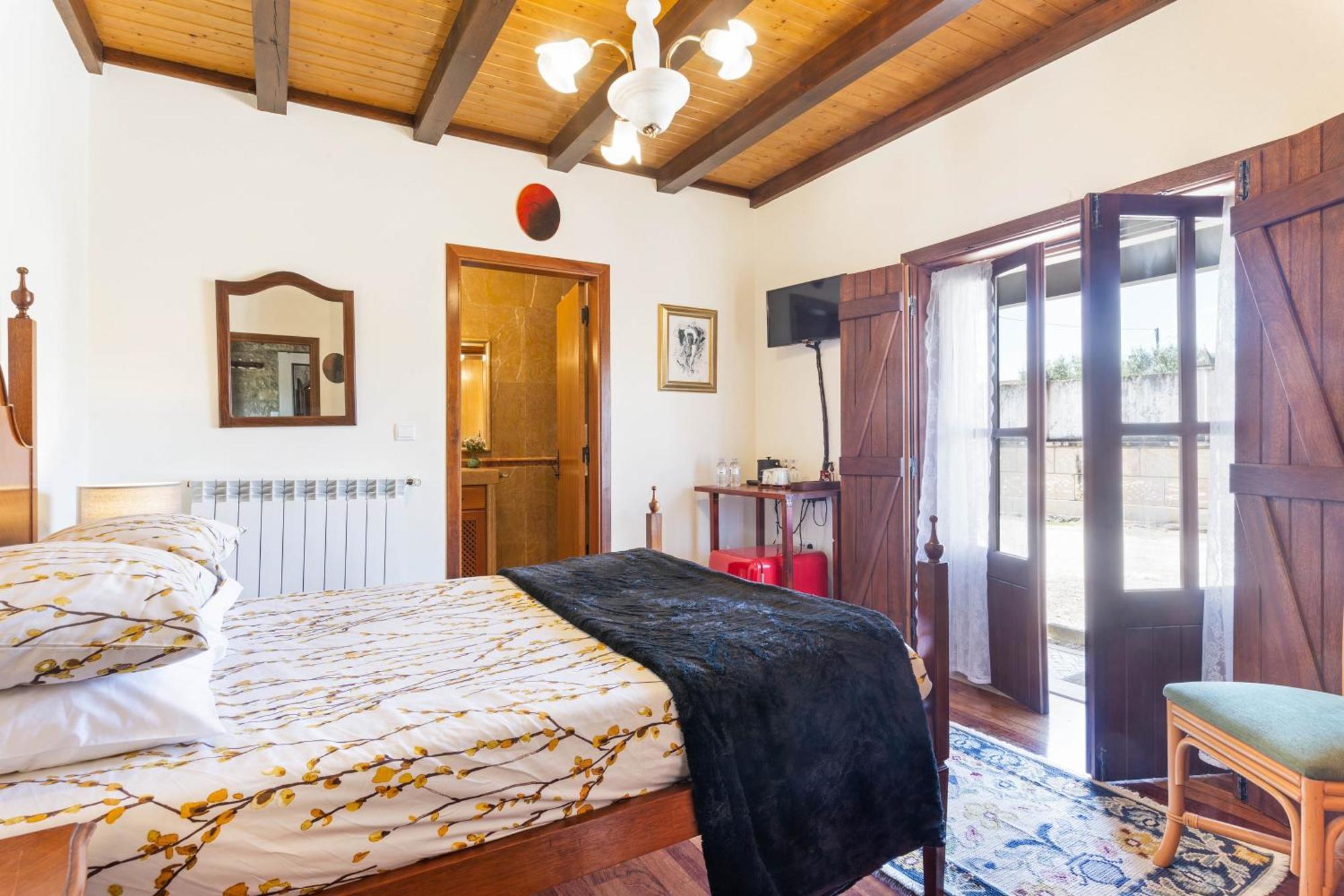 Refugio Das Artes Guesthouse Porto de Mós Εξωτερικό φωτογραφία