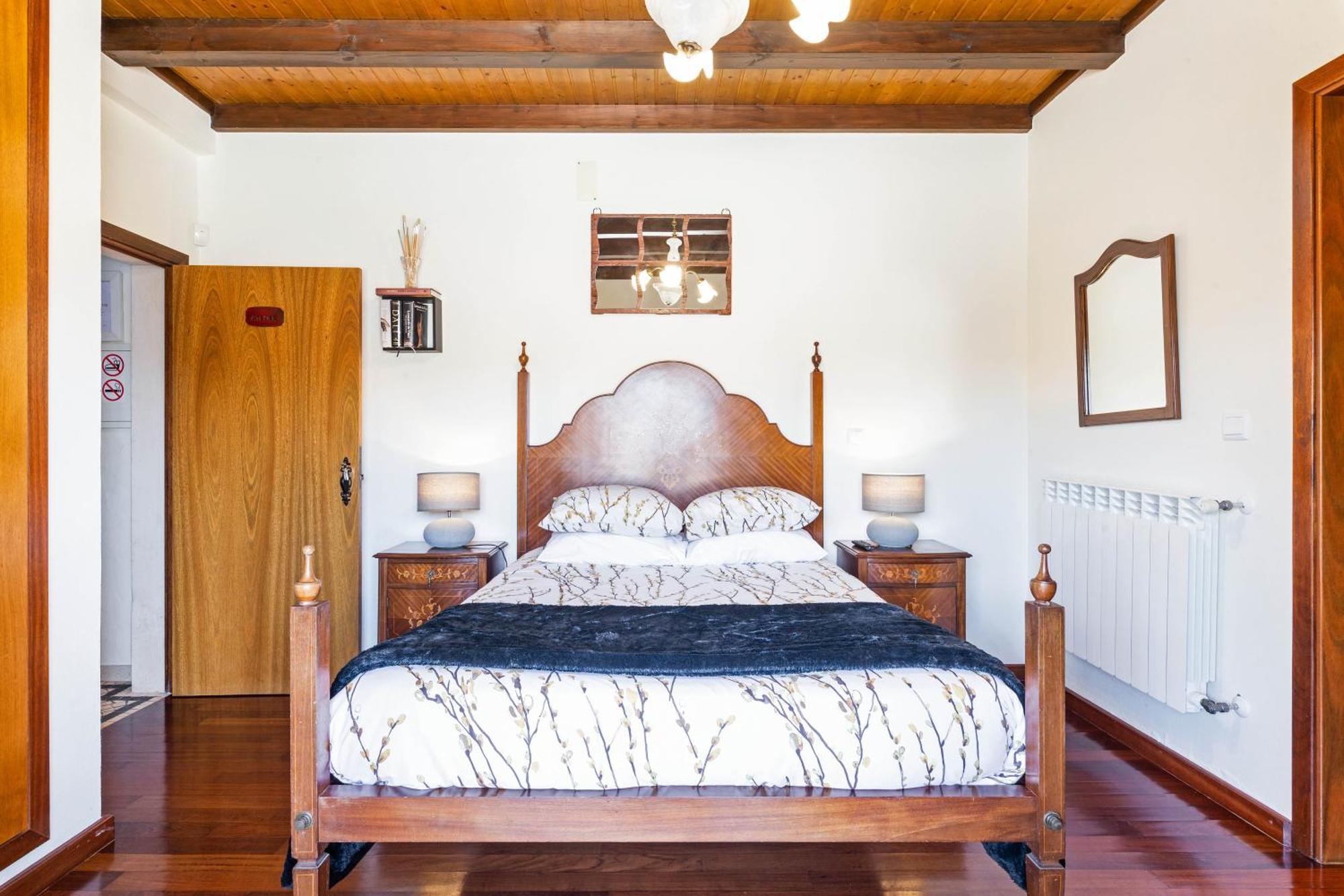 Refugio Das Artes Guesthouse Porto de Mós Εξωτερικό φωτογραφία