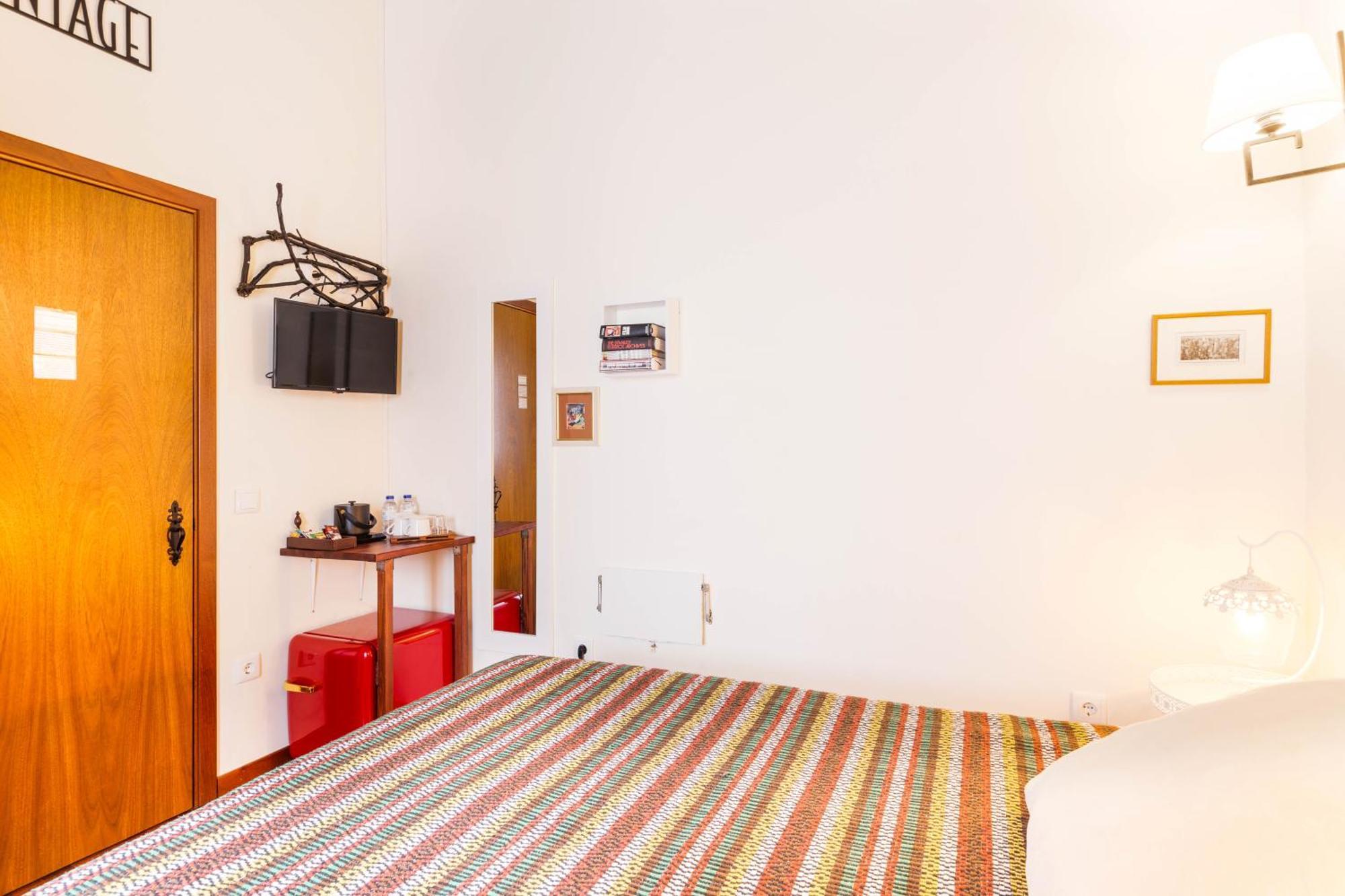 Refugio Das Artes Guesthouse Porto de Mós Εξωτερικό φωτογραφία